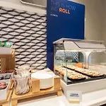 Holiday Inn Express & Suites Kansas City Airport By Ihg